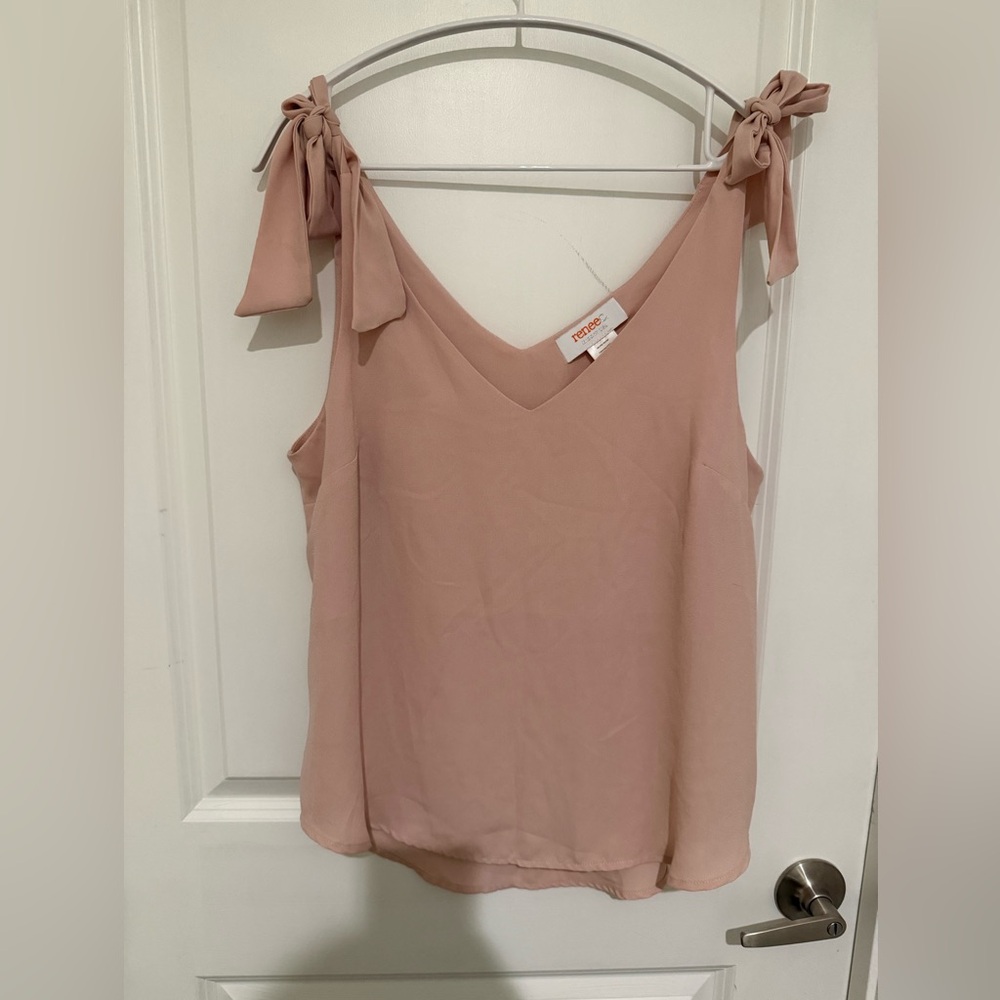 Pink tie tank